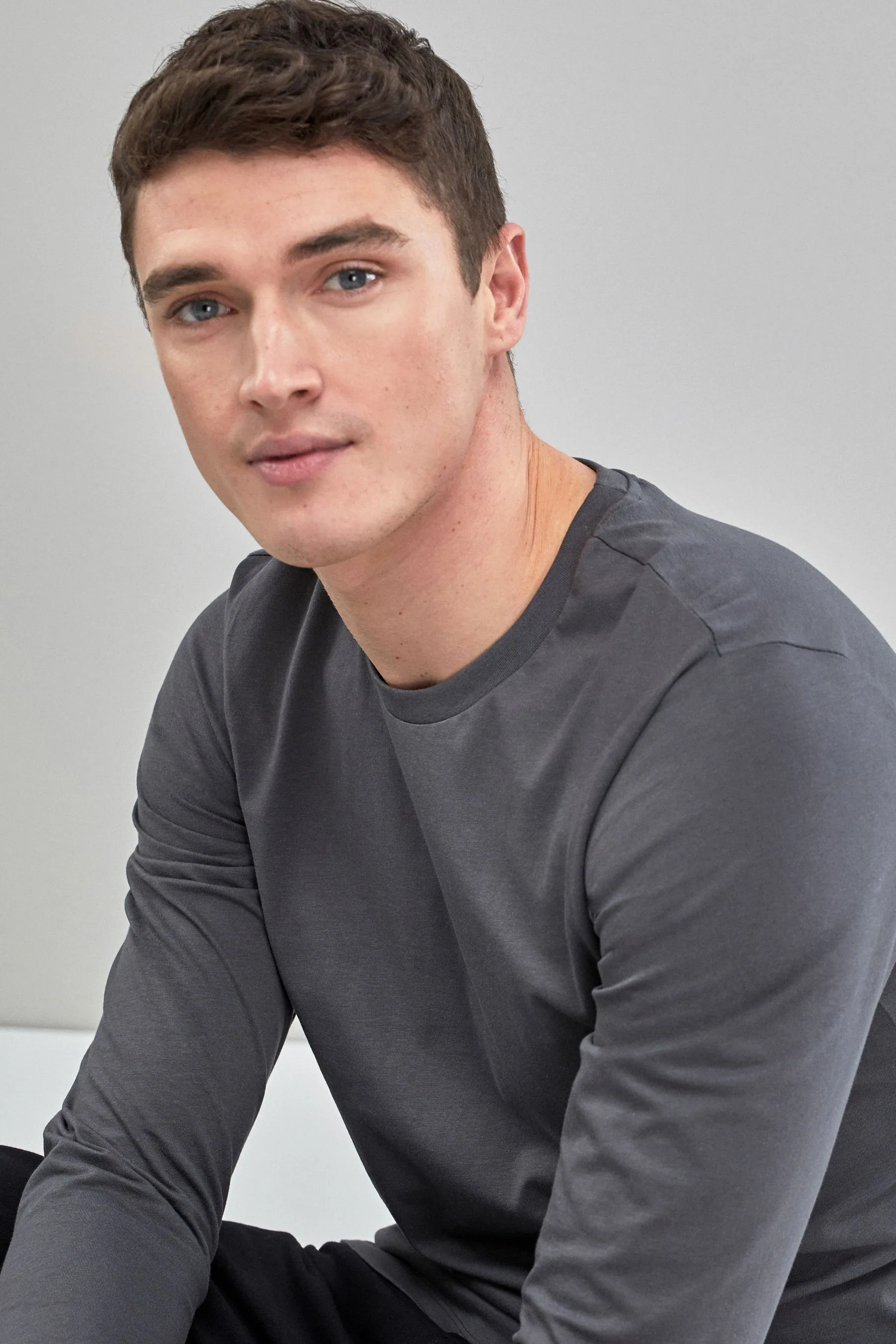 100% Cotton Long Sleeve Crew Neck T-Shirt    