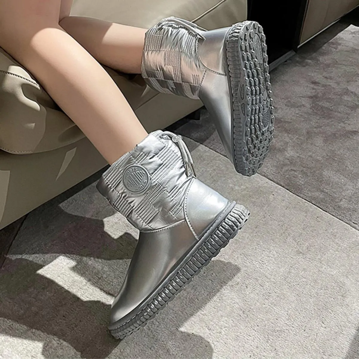 2023 nuove donne scarpe basse stivali Chelsea in pelliccia piattaforma stivali da neve alla caviglia in peluche inverno designer