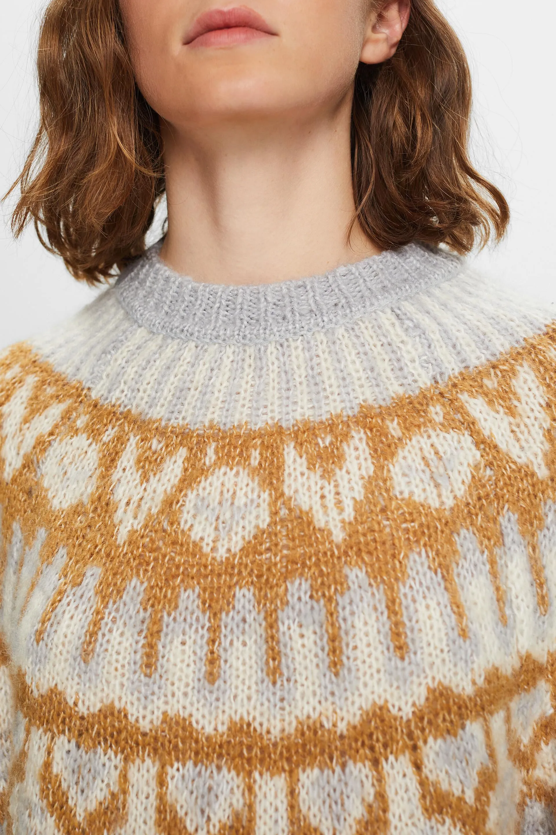 Abito a pullover in maglia intrecciata