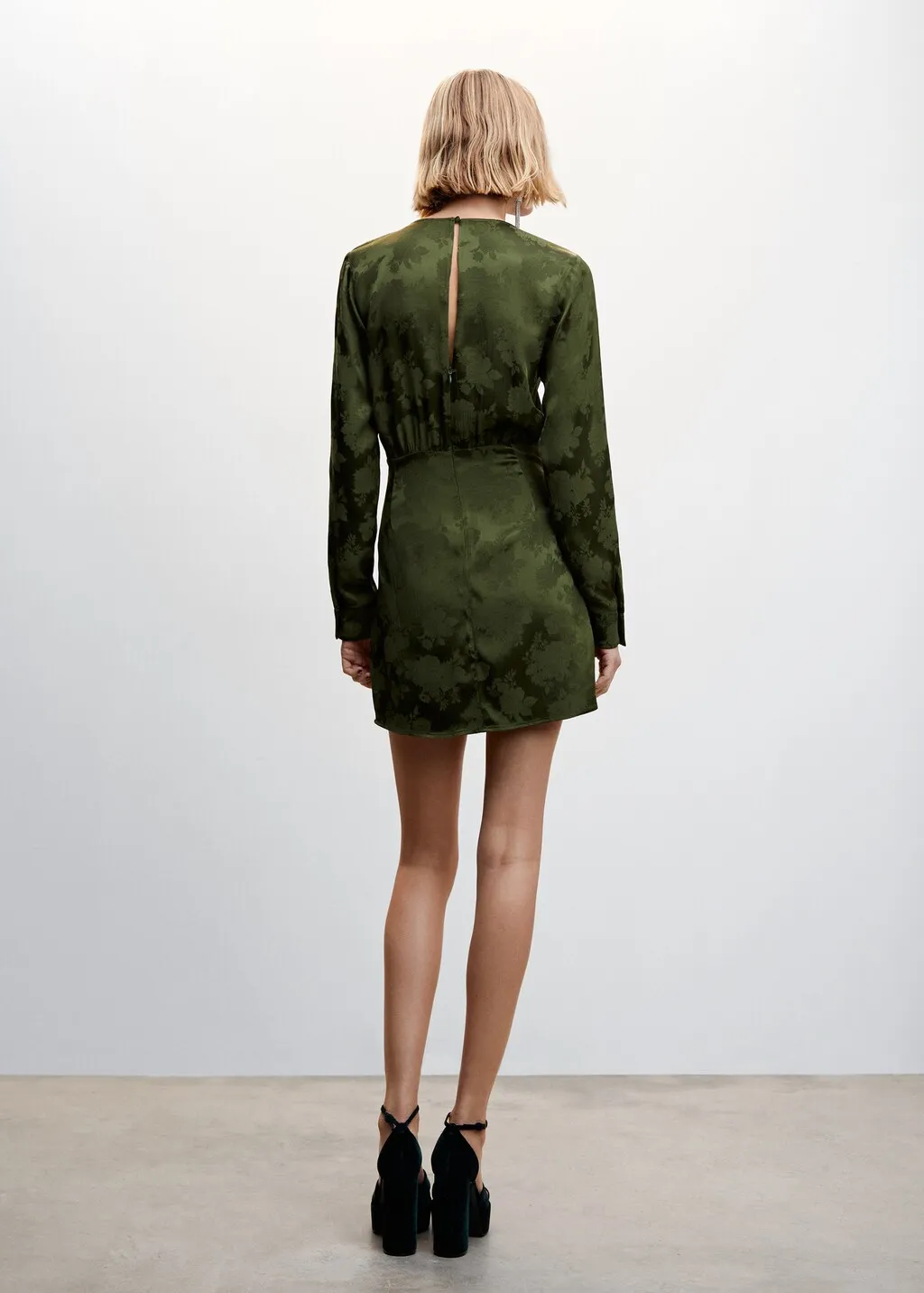 Abito jacquard nodo