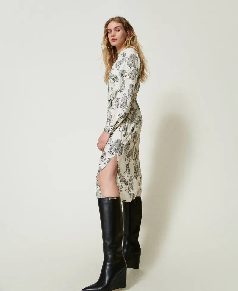 Abito longuette jacquard con stampa giaguaro