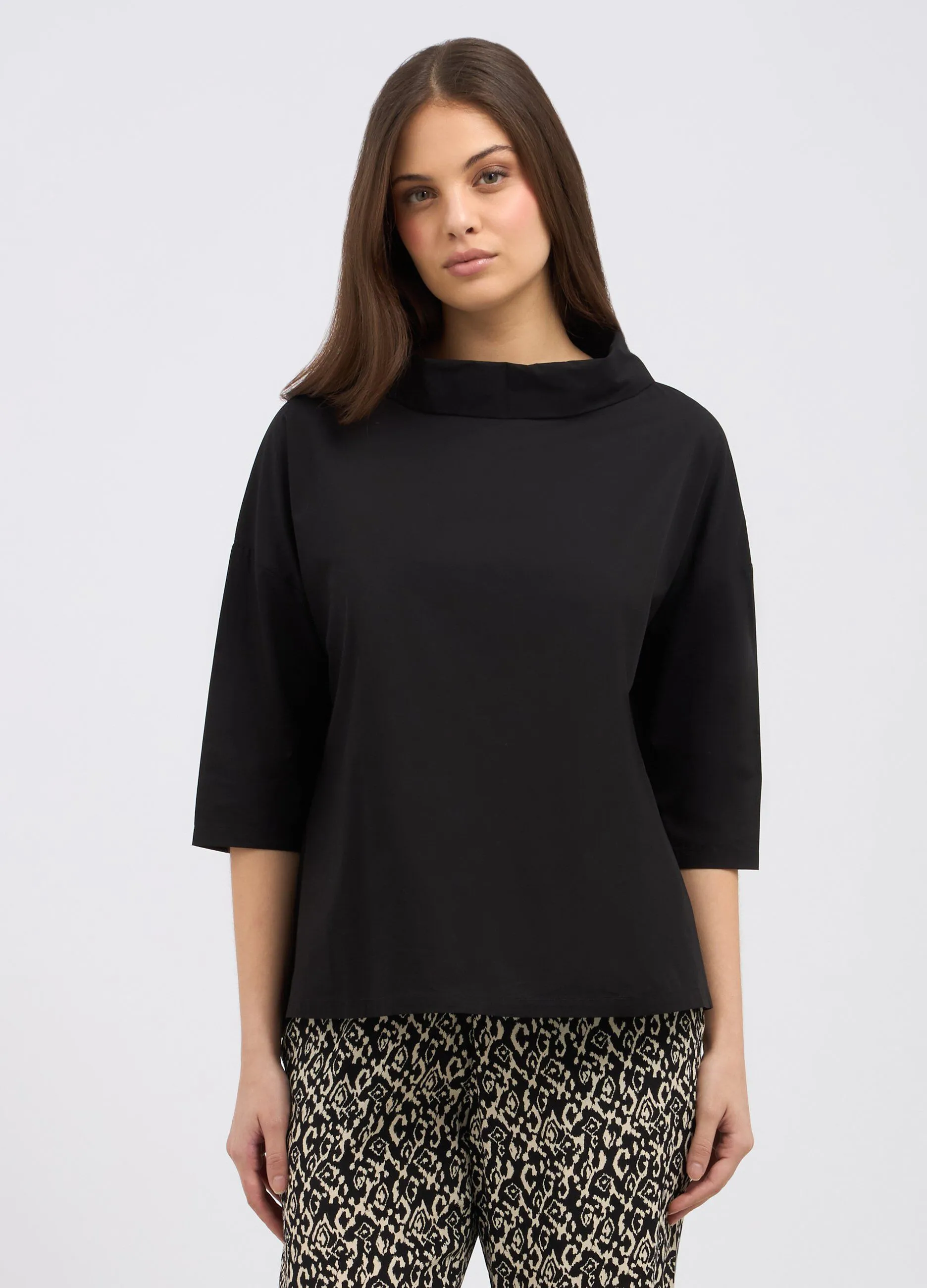 Blusa in puro cotone a collo alto donna