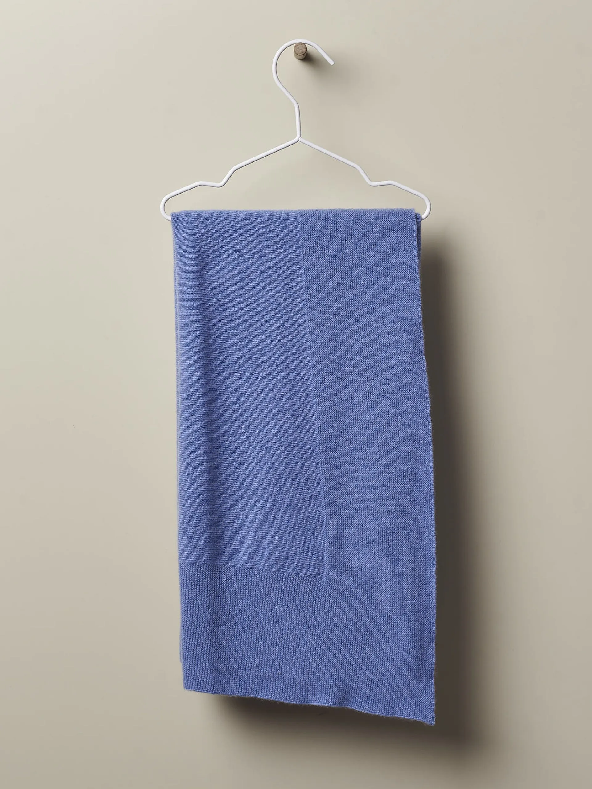 Coperta Turchese lavorata a maglia in misto lana merino e cashmere