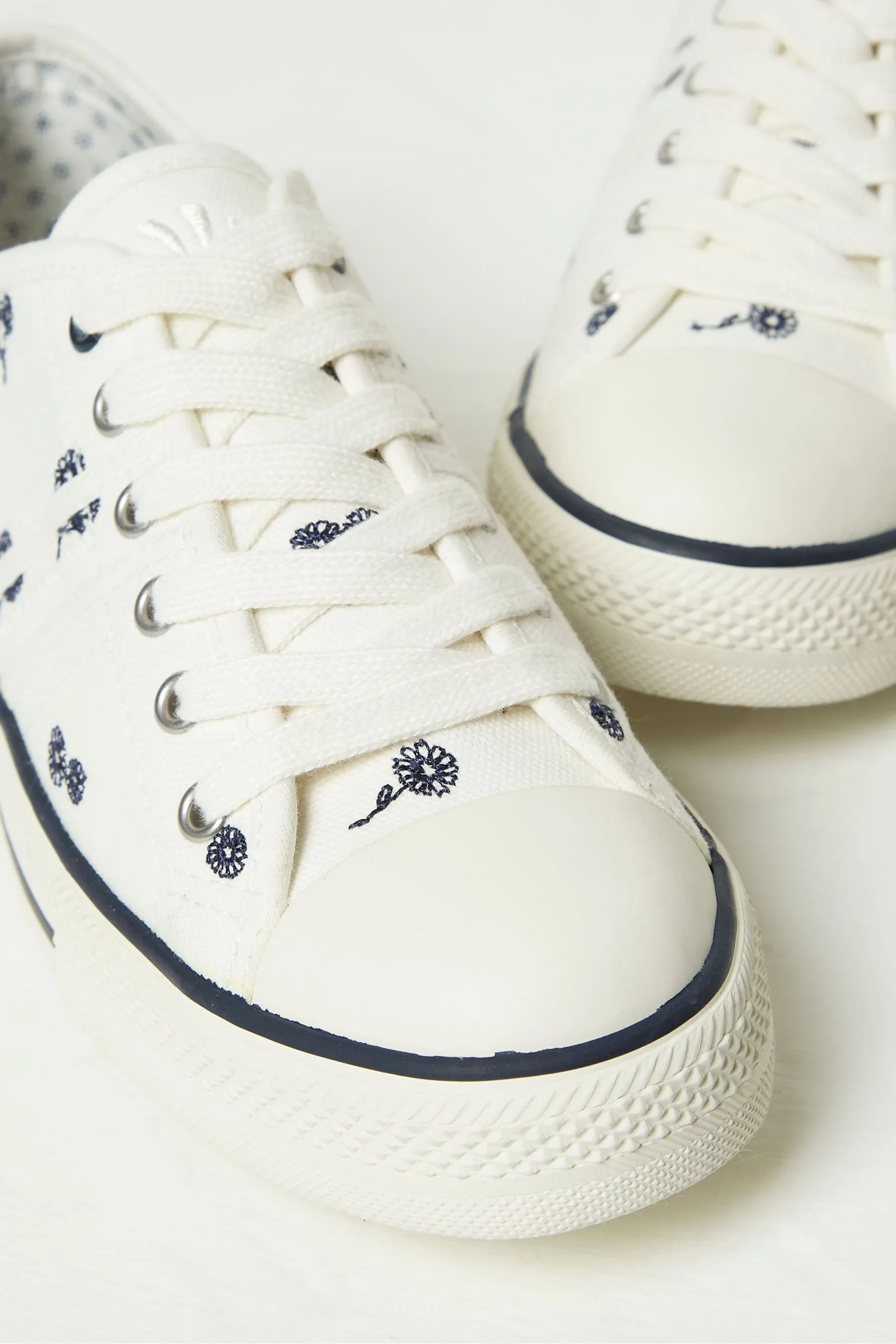 FatFace - Scarpe da ginnastica Pizzo in tela