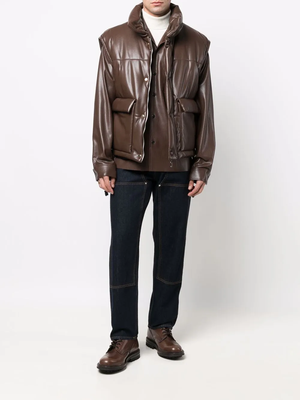 Gilet imbottito a collo alto in marrone - uomo