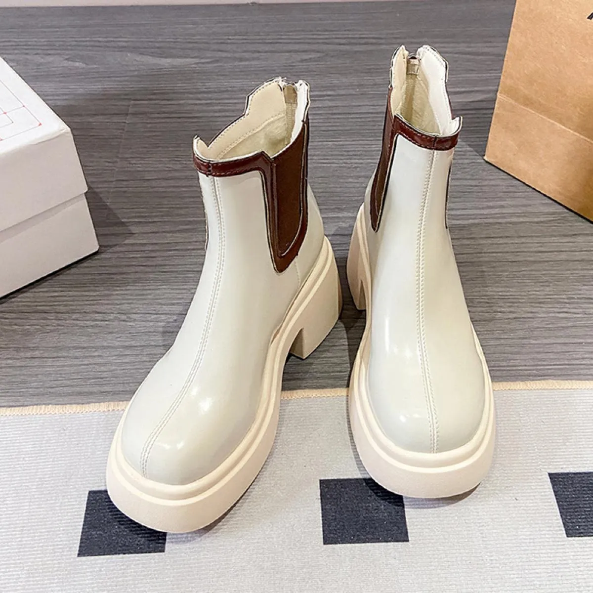Inverno Nuova Tendenza Tacchi Medi Scarpe Chunky Stivali Da Moto 2023 Delle Donne Della Piattaforma Stivali Chelsea Cerniera Gla
