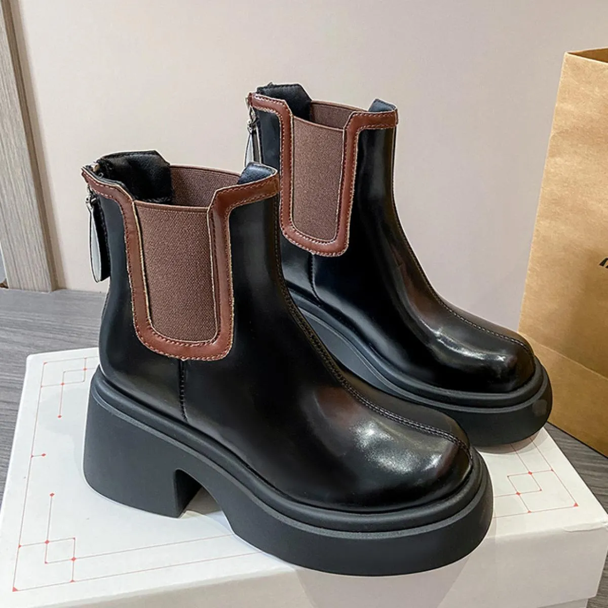 Inverno Nuova Tendenza Tacchi Medi Scarpe Chunky Stivali Da Moto 2023 Delle Donne Della Piattaforma Stivali Chelsea Cerniera Gla