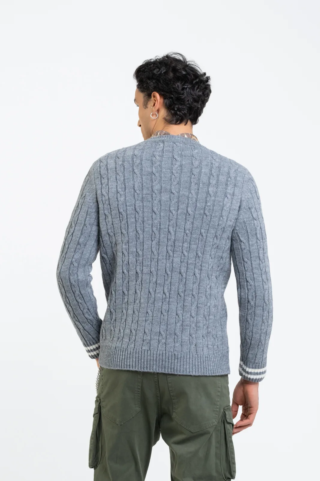 MAGLIA GIROCOLLO TRECCE E PATCH  GRIGIO LOFT1
