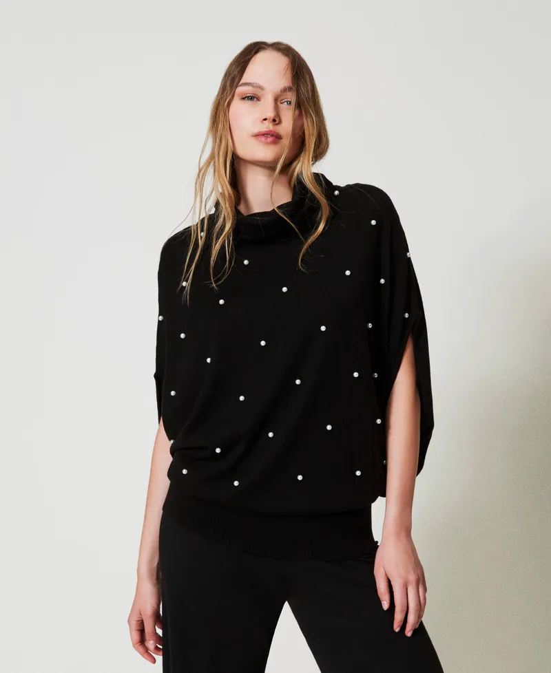 Maglia in misto lana con ricamo di perle