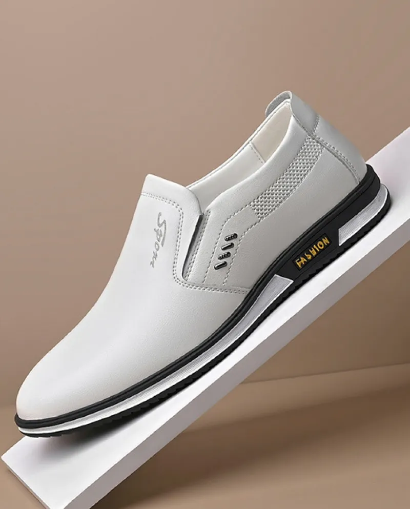 Mocassino traspirante in pelle microfibra tinta unita slip on scarpe casual 2022 nuova moda di alta qualità confortevole casual
