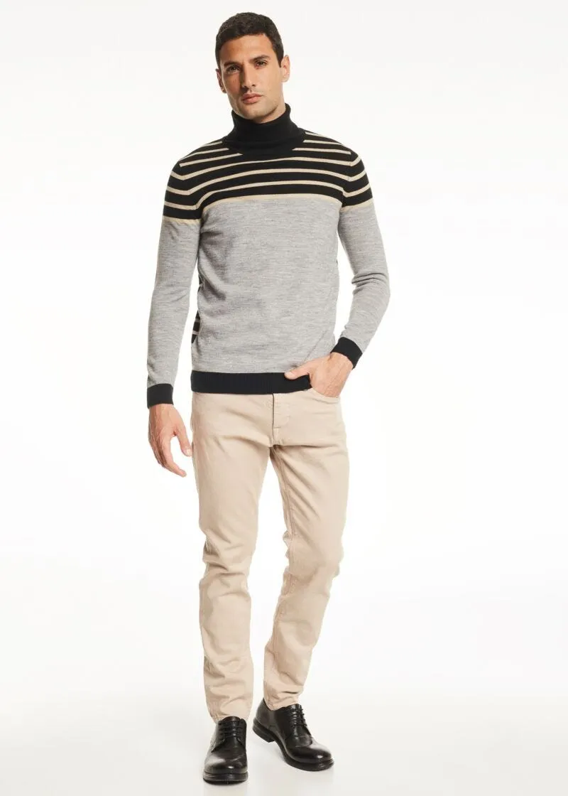 Pantaloni chino cinque tasche