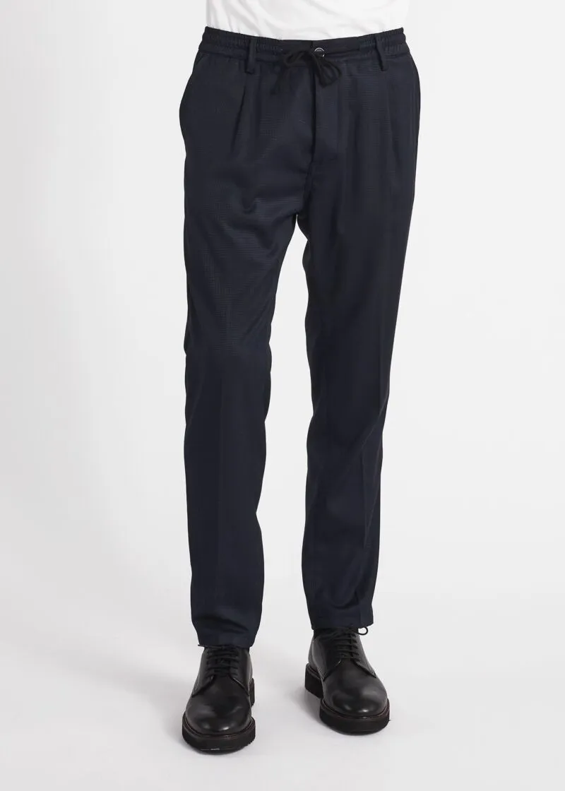 Pantaloni chino con coulisse