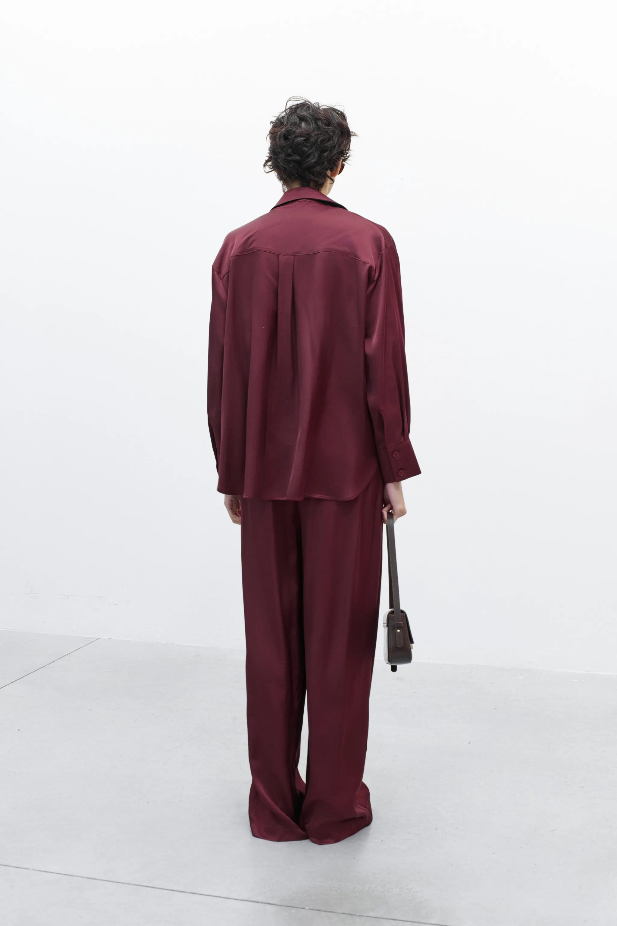 PANTALONI SATINATI