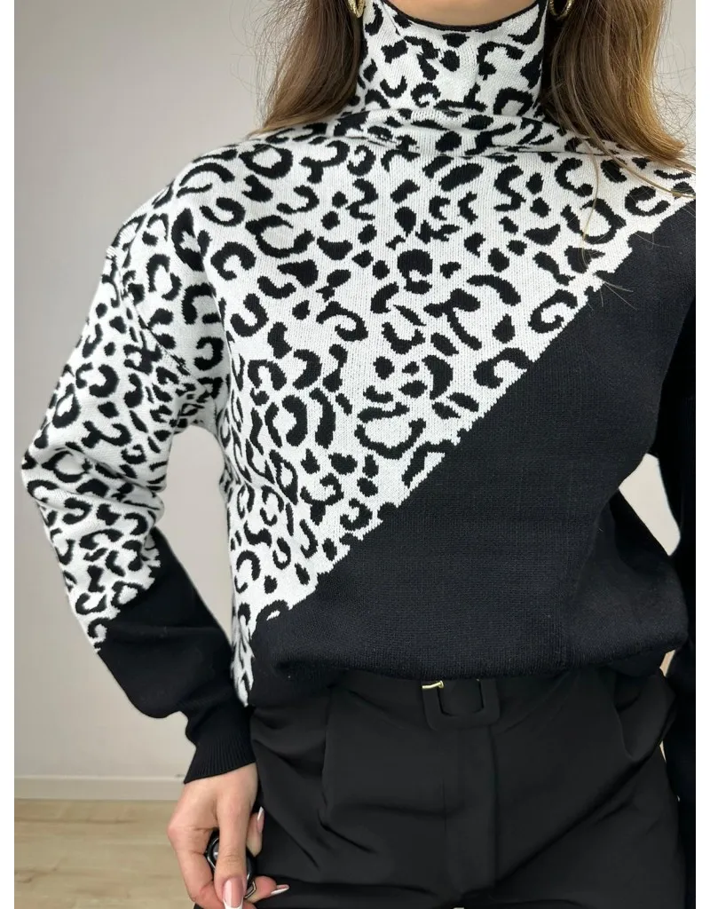 PULL MACULATO BIANCO