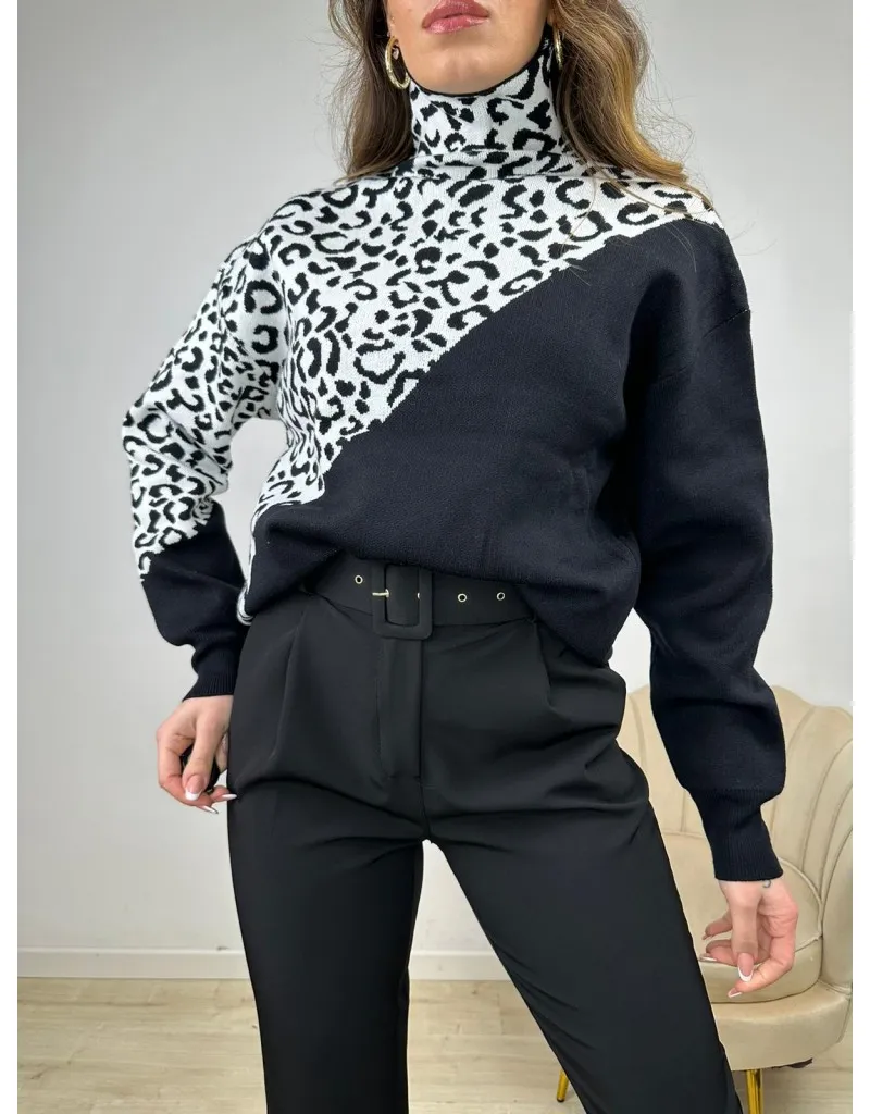 PULL MACULATO BIANCO