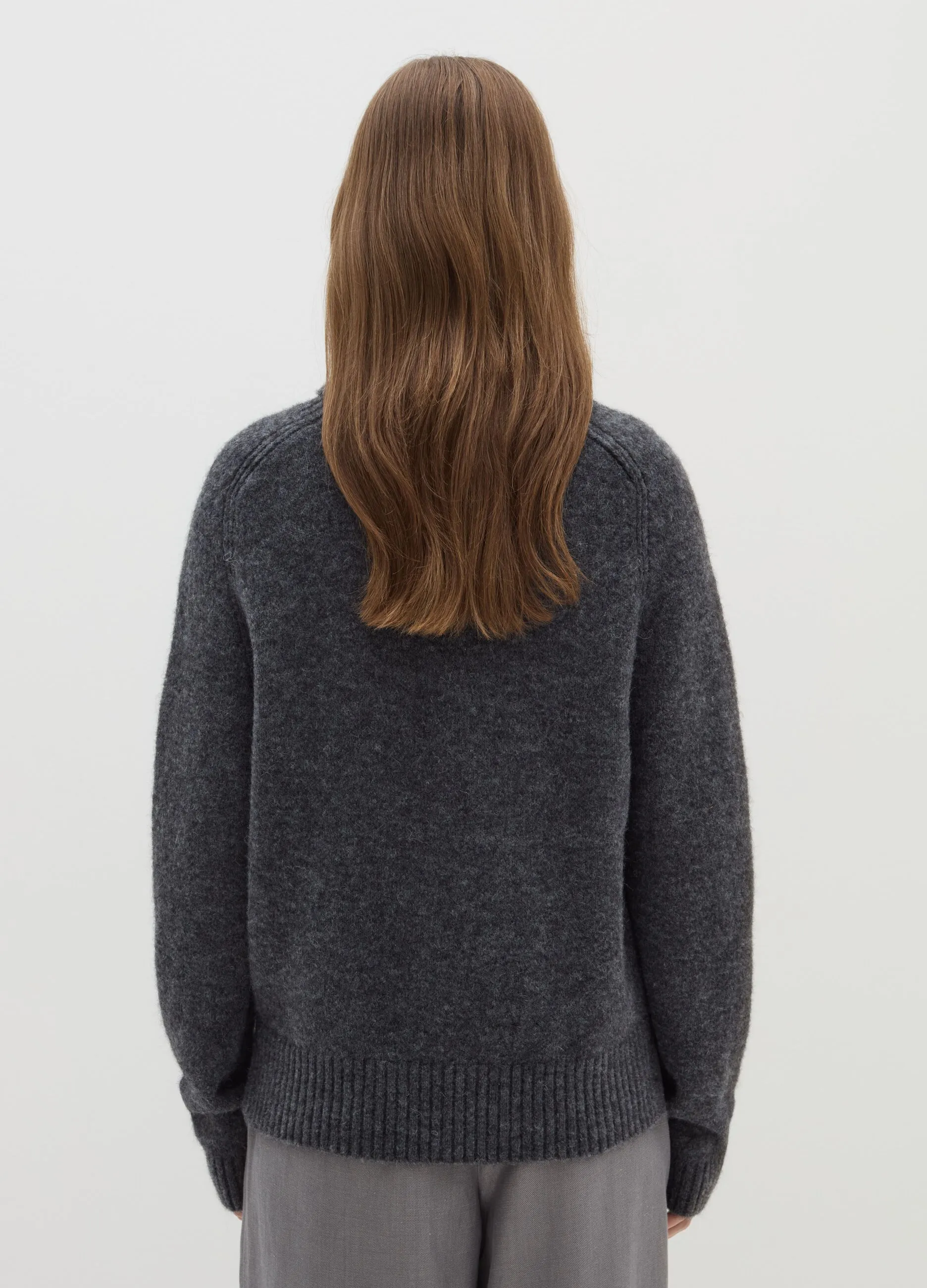 Pullover a collo alto in alpaca e lana