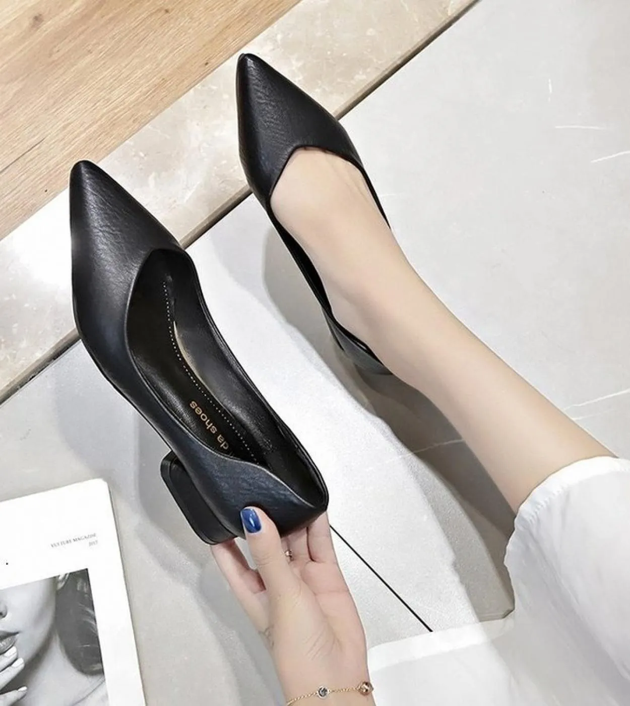 Scarpe con tacco medio Punta a punta New Fashion Ladies Tinta unita Bocca poco profonda