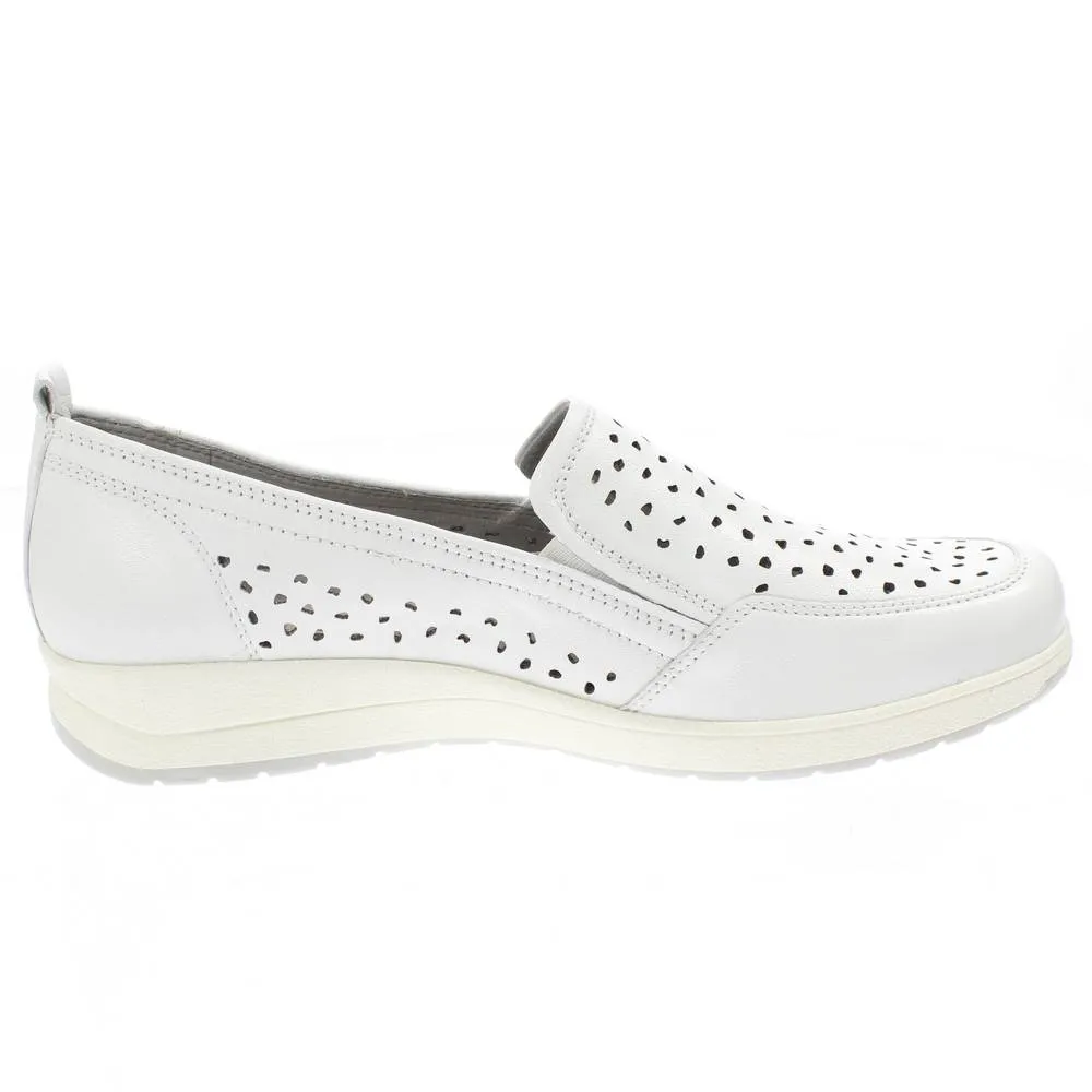 Slip On in Pelle con zeppetta