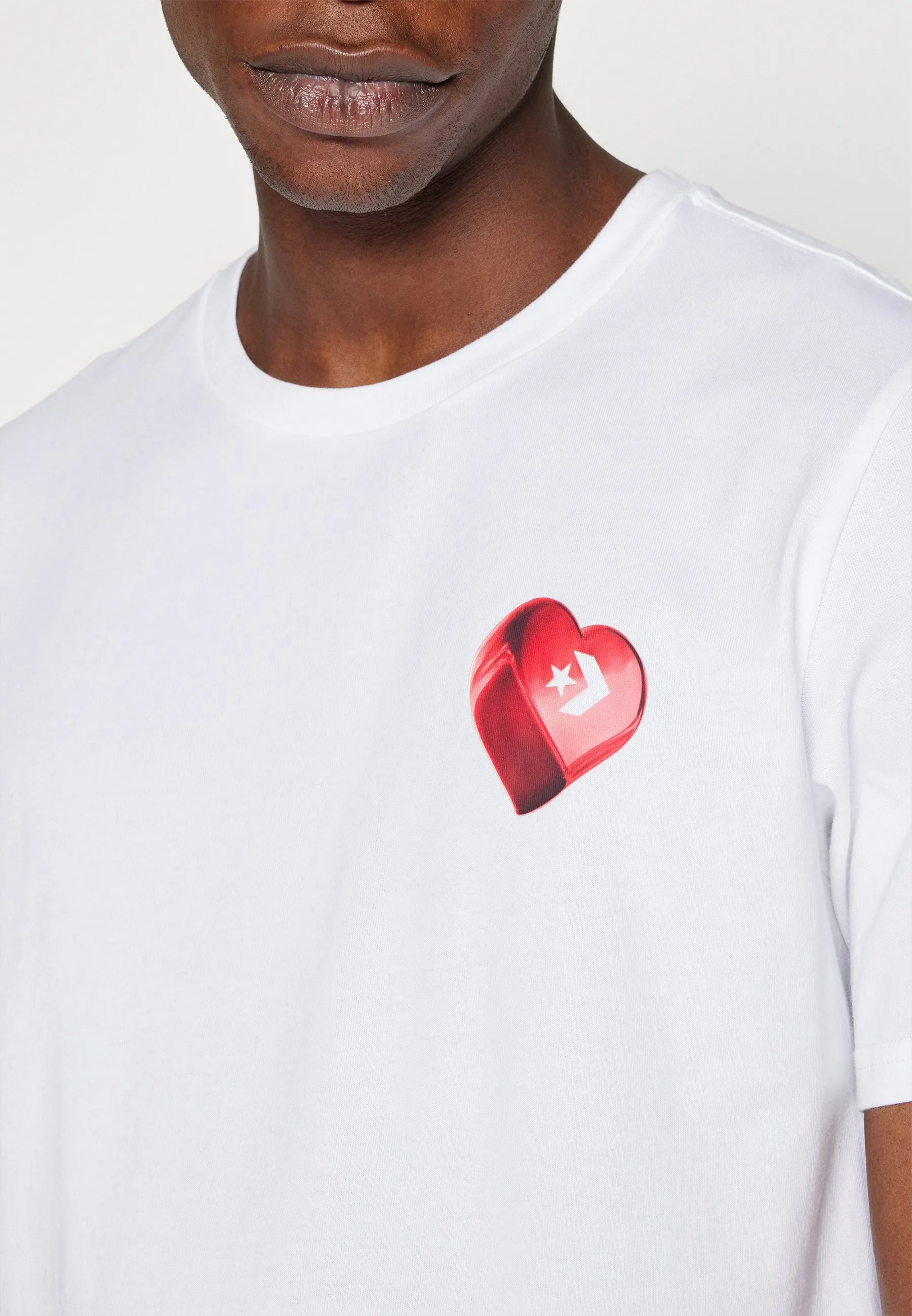 STANDARD FIT TEE UNISEX - T-shirt con stampa