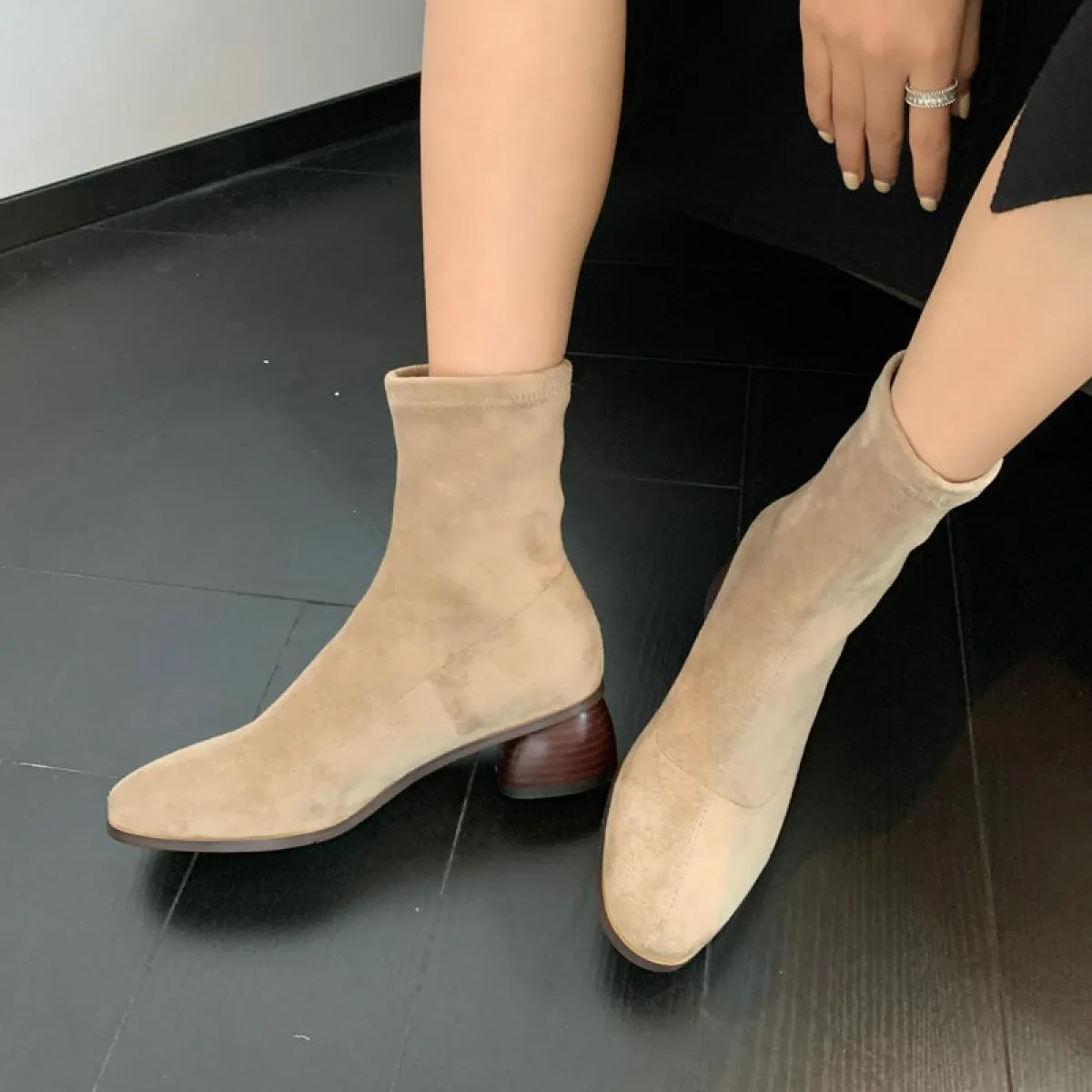 Stivaletti casual da donna da ufficio per donna Classic Kid in pelle scamosciata Tacchi bassi Autunno Inverno Scarpe da donna Ta
