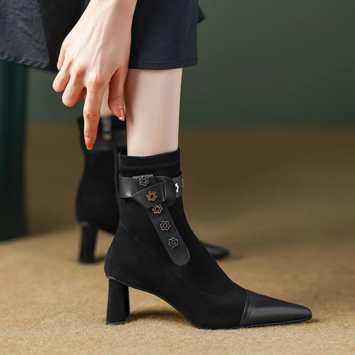 Stivaletti da donna Autunno Inverno Punta a punta Tacchi alti Scarpe in pelle scamosciata di mucca Donna Festa da ufficio Donna
