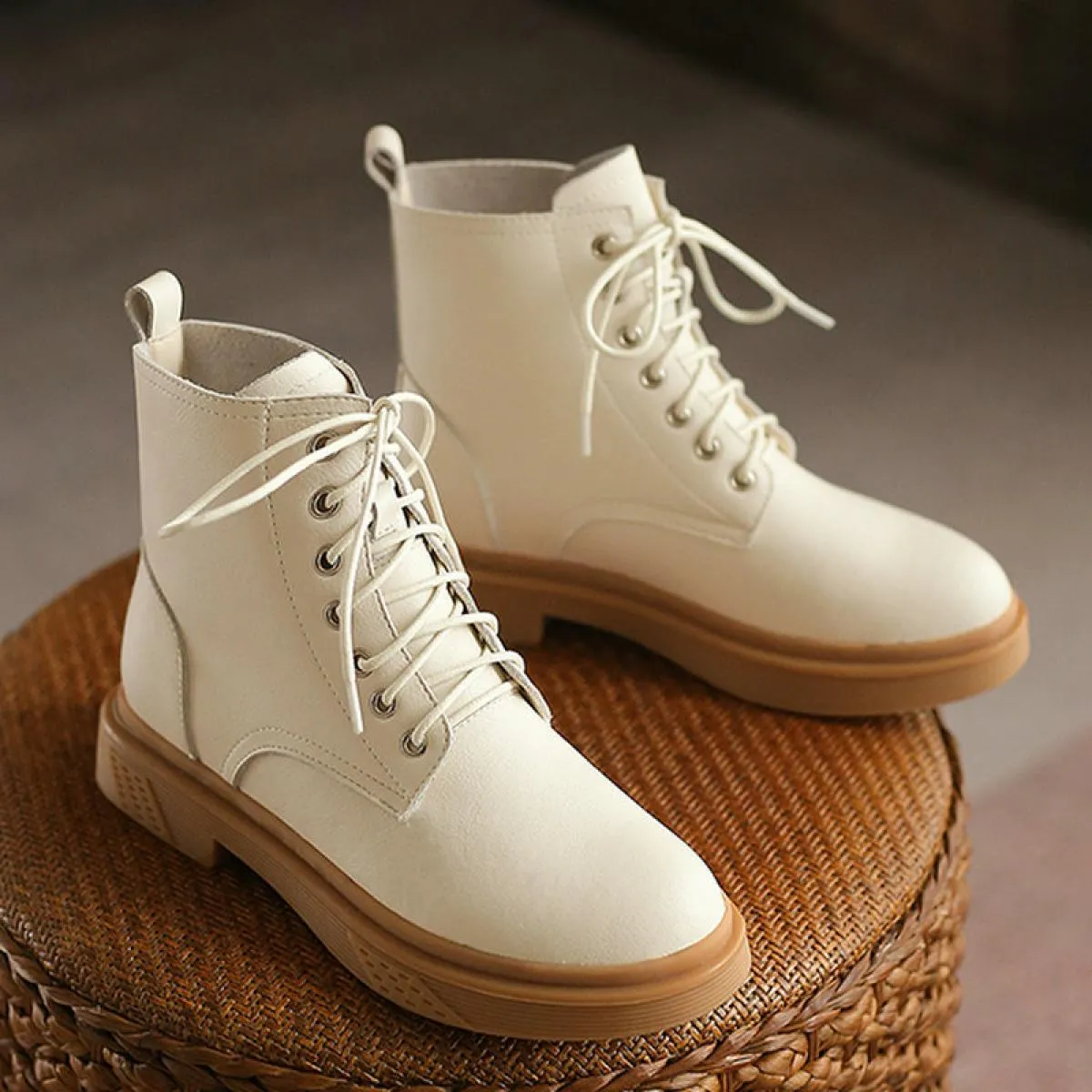 Stivali con punta tonda incrociati per donna Stivaletti con tacco basso in vera pelle 2024 scarpe Basic nuovo arrivo invernale d