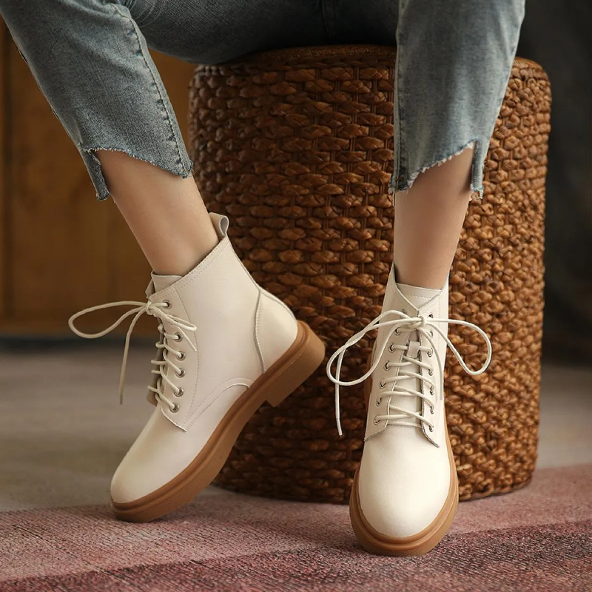 Stivali con punta tonda incrociati per donna Stivaletti con tacco basso in vera pelle 2024 scarpe Basic nuovo arrivo invernale d
