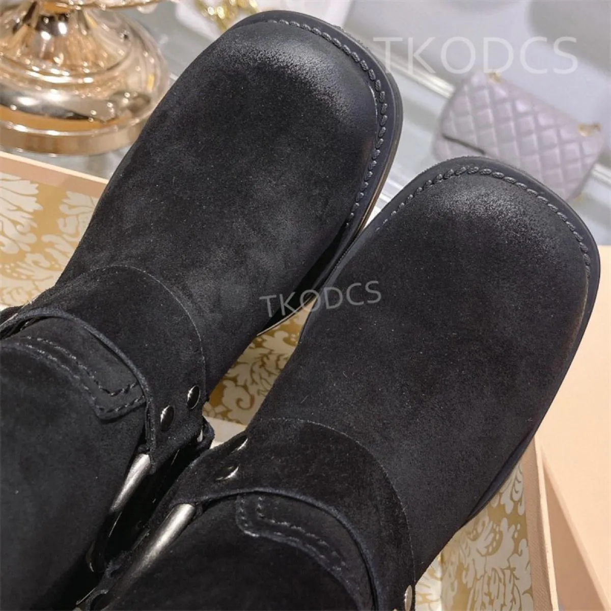 Stivali lunghi da donna in pelle scamosciata di mucca Stivaletti alti al ginocchio con fibbia in metallo Punta tonda Stivali con